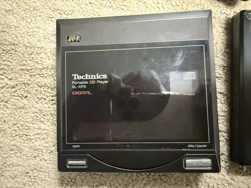 Lettore portatile discman - lettore,
